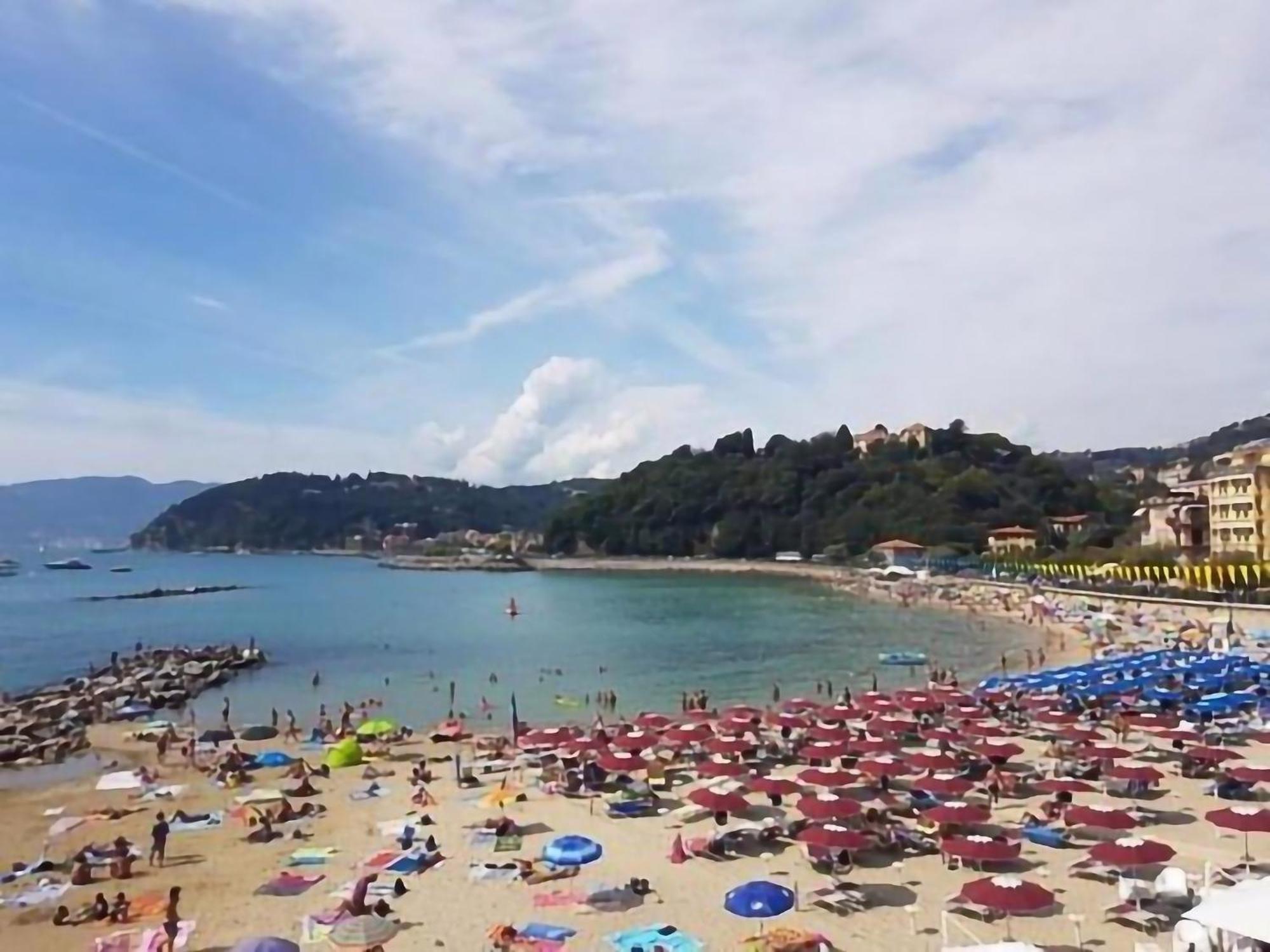 Affittacamere "In Piazzetta Da Vasco" Lerici Exteriör bild