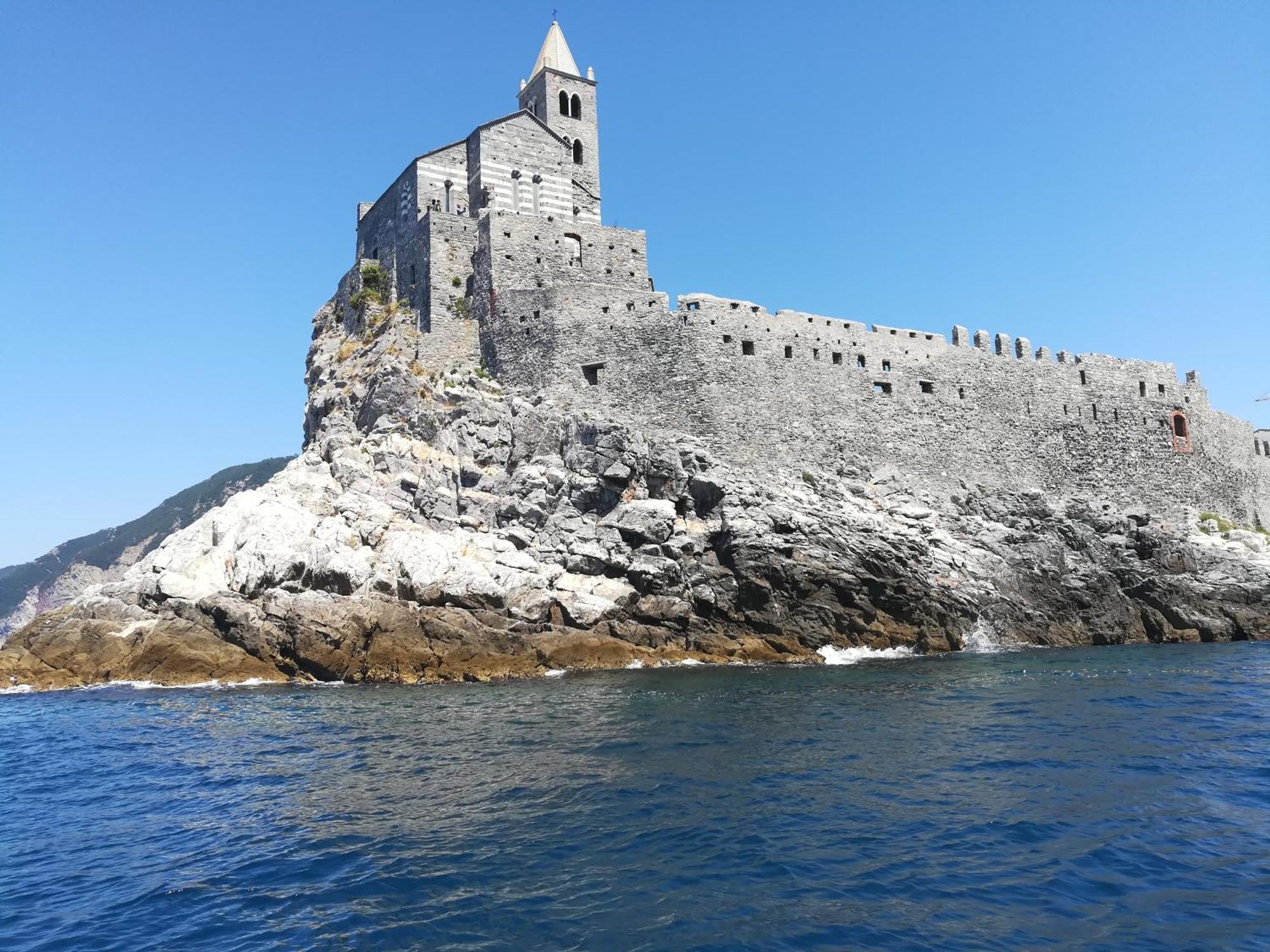Affittacamere "In Piazzetta Da Vasco" Lerici Exteriör bild
