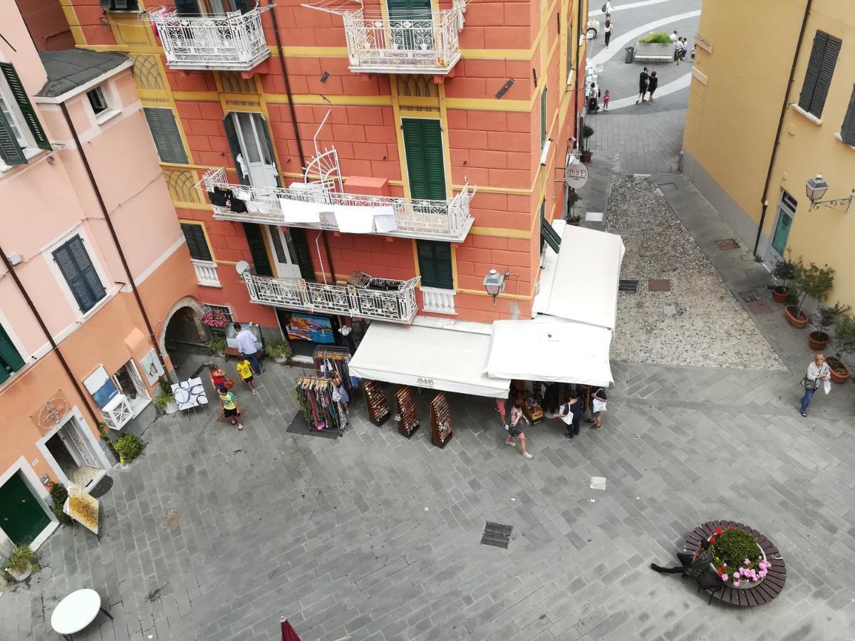 Affittacamere "In Piazzetta Da Vasco" Lerici Exteriör bild